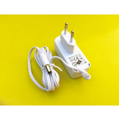 Alimentatore a Spina 4W- AC/DC Adaptor 100-240V~ Vout +12Vdc 300mA